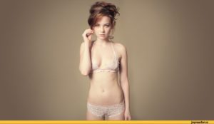 Маленькая грудь в 18 лет