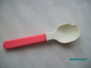 Проглочен зубчик пластиковой вилки