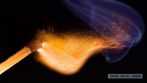 Опасна ли искра от спички для глаза?