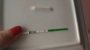 Задержка месячных 1 день и тянет низ живота