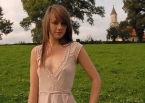 Маленькая грудь в 18 лет