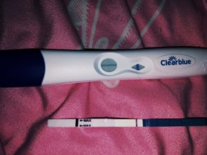 Задержка месячных 1 день и тянет низ живота